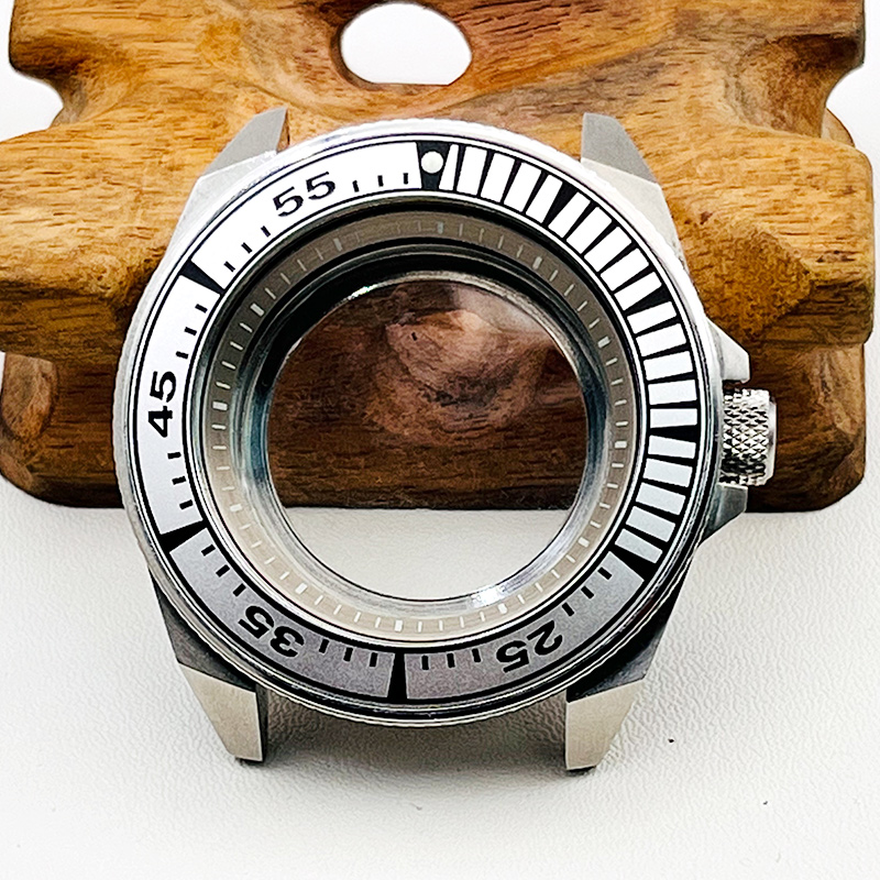 Boîtier de Montre Samouraï en  - Citizen Watch Tsuyosa avis et prix