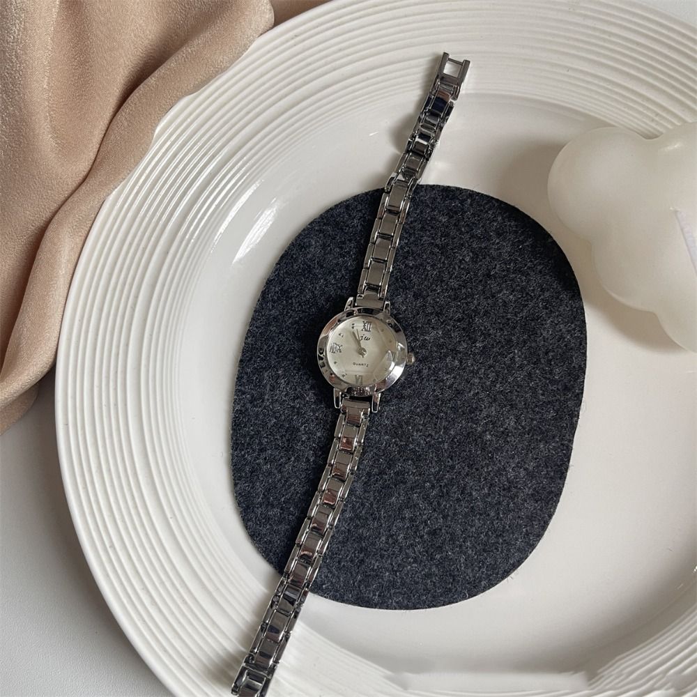 Montre-bracelet dorée élégante - Smartwatch Vintage Watches For Women avis et prix